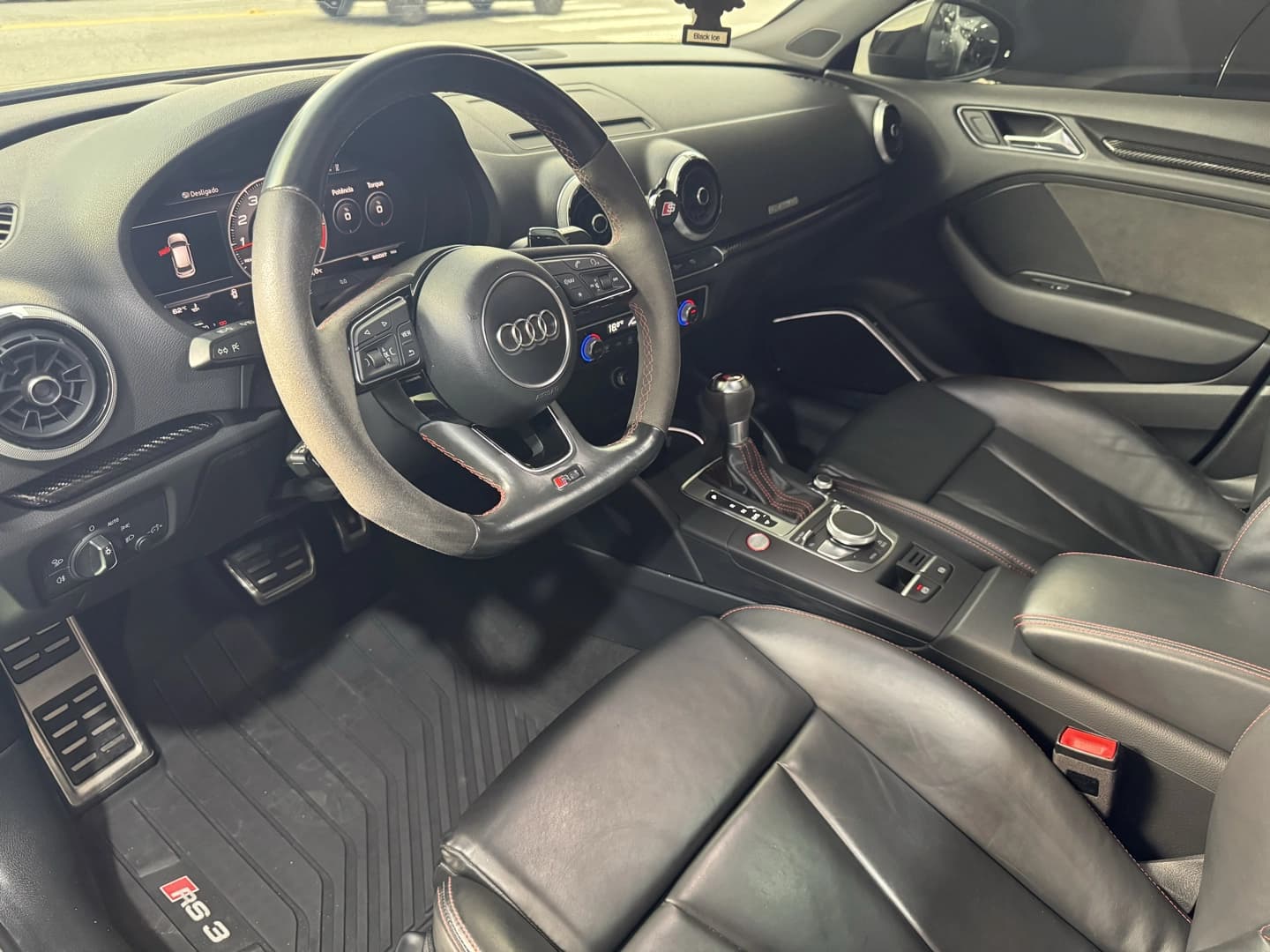AUDI RS3 2.5 TFSI GASOLINA SPORTBACK QUATTRO S-TRONIC 2017/2018 à venda na GBC Car - foto 4 de 20