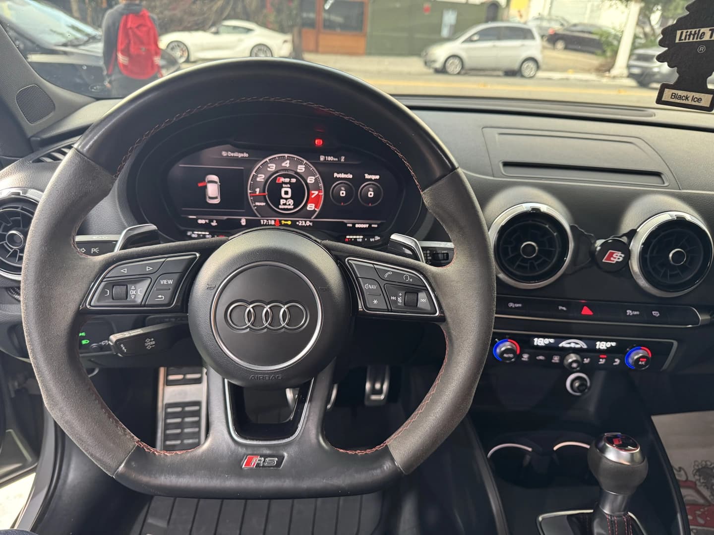 AUDI RS3 2.5 TFSI GASOLINA SPORTBACK QUATTRO S-TRONIC 2017/2018 à venda na GBC Car - foto 9 de 20