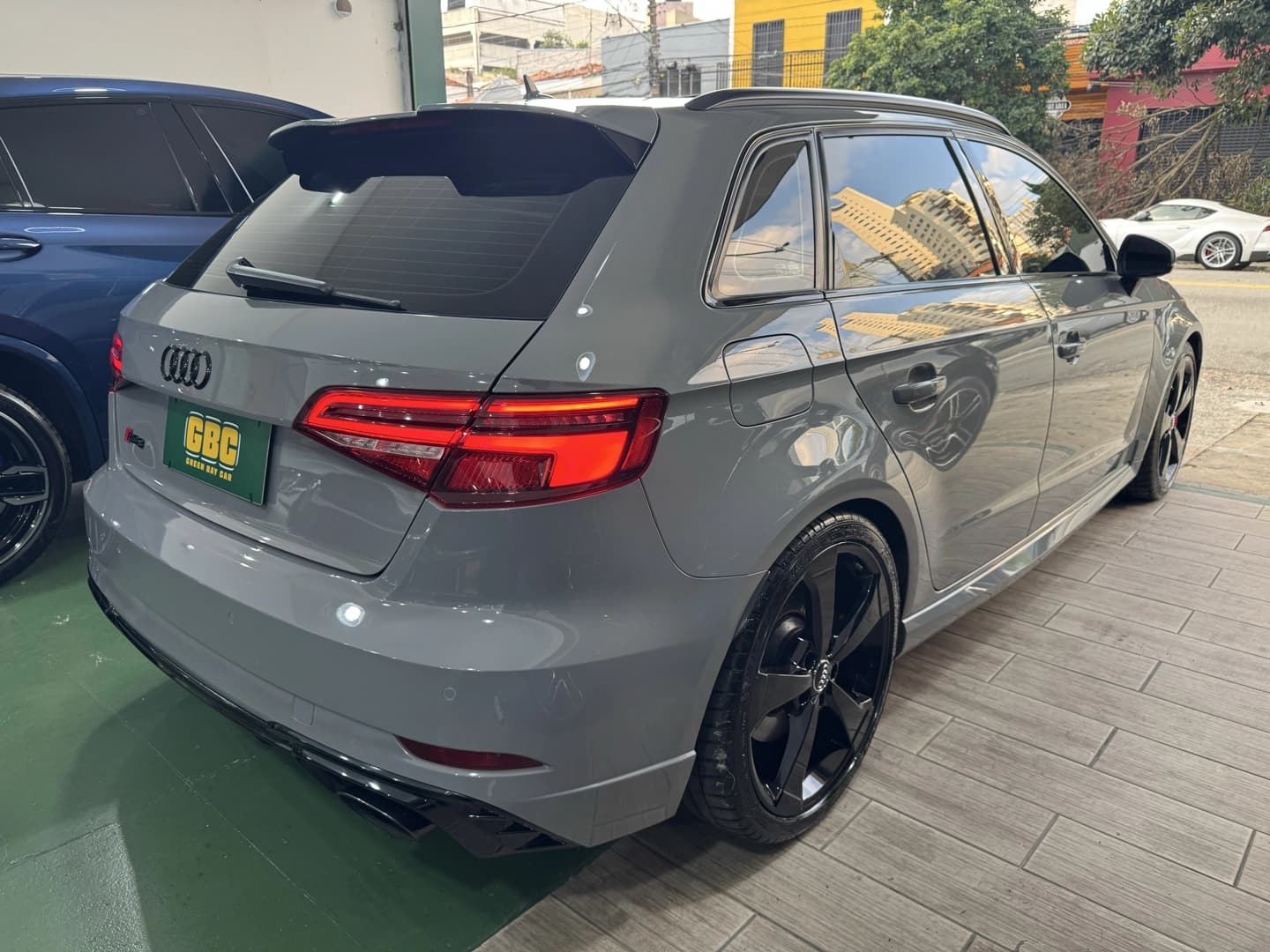AUDI RS3 2.5 TFSI GASOLINA SPORTBACK QUATTRO S-TRONIC 2017/2018 à venda na GBC Car - foto 17 de 20