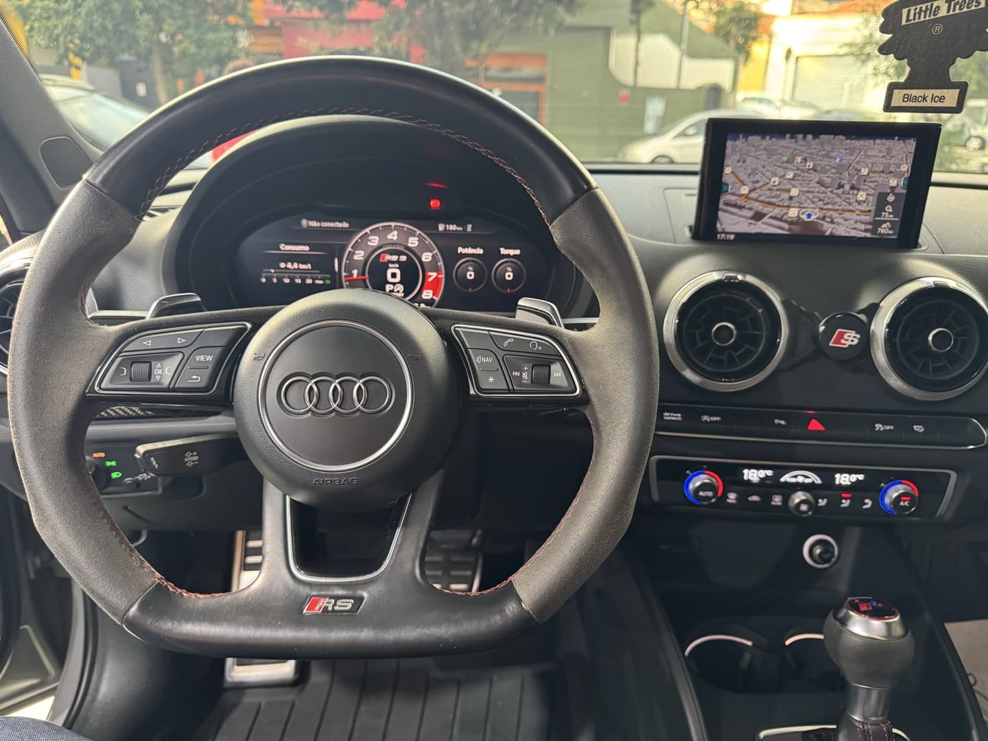 AUDI RS3 2.5 TFSI GASOLINA SPORTBACK QUATTRO S-TRONIC 2017/2018 à venda na GBC Car - foto 5 de 20