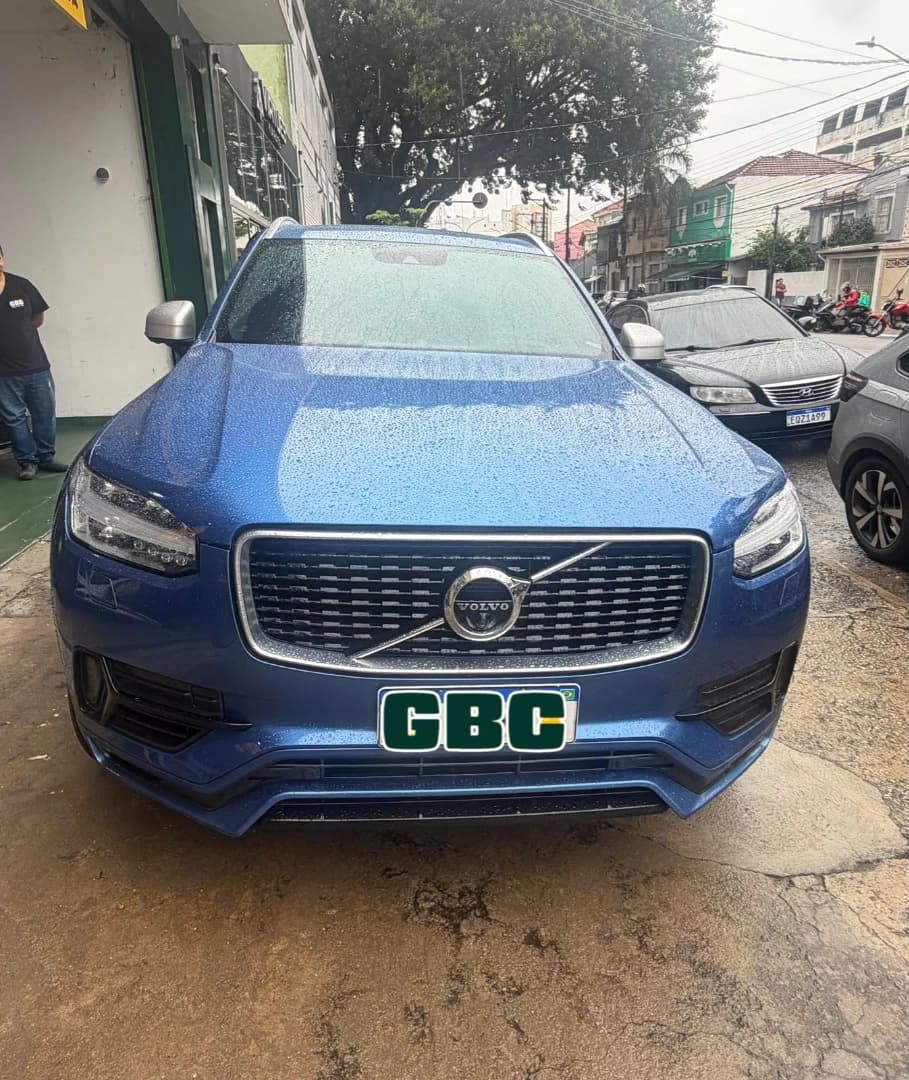 VOLVO XC90 2.0 T8 HYBRID R-DESIGN AWD GEARTRONIC 2019/2019 à venda na GBC Car - foto 6 de 6